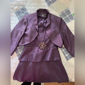 Jessica Howard mother of the bride dress. Size 12. Plum in color.